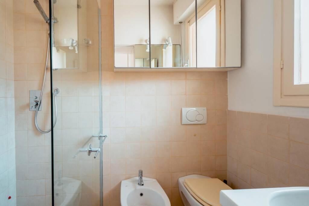 Grand Central Ventimiglia - Wifi & Parking Zewnętrze zdjęcie