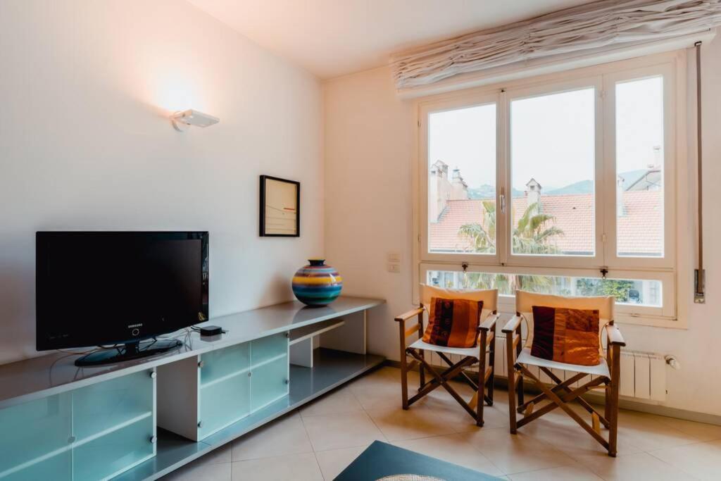 Grand Central Ventimiglia - Wifi & Parking Zewnętrze zdjęcie